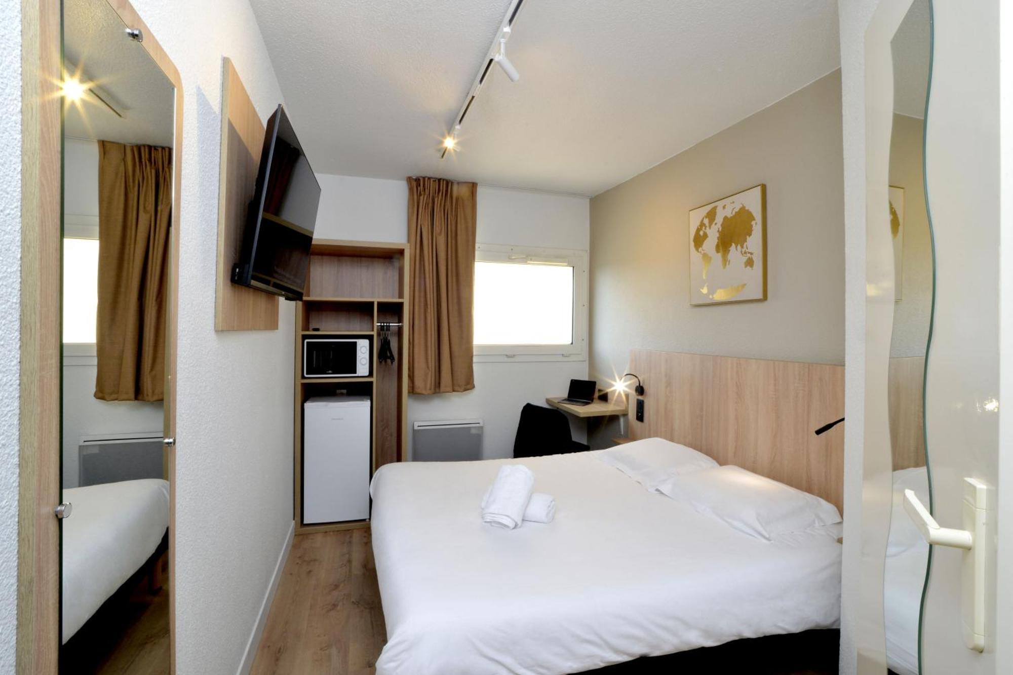 Kyriad Eco Lille Sud - Noyelles Godault Екстер'єр фото