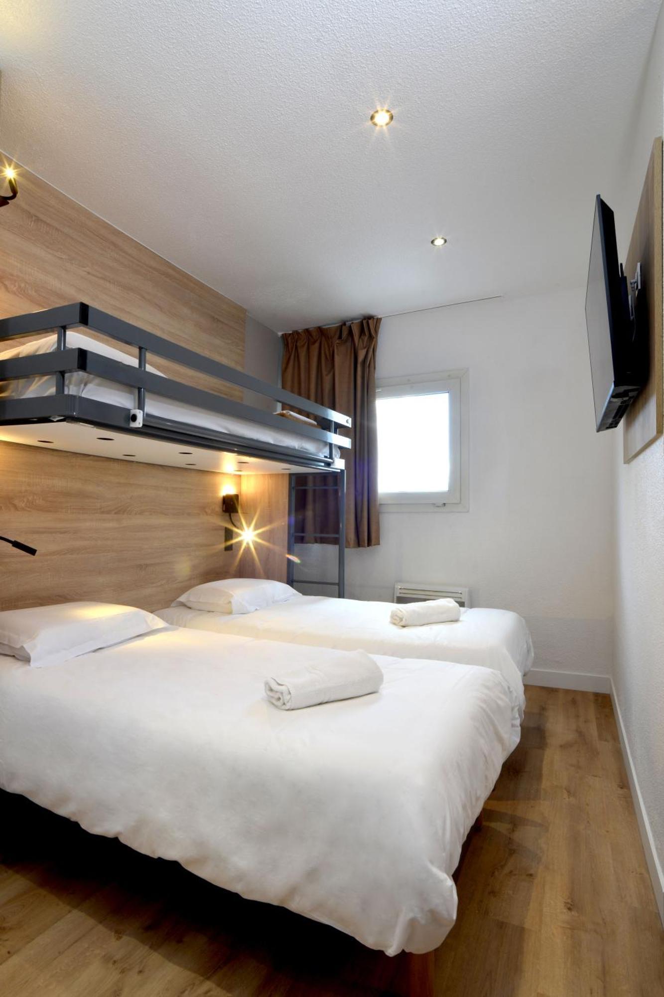 Kyriad Eco Lille Sud - Noyelles Godault Екстер'єр фото